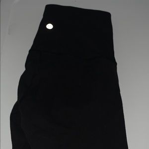 Lulu black yoga leggings